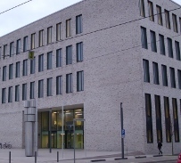 Gebäude bei Fertigstellung